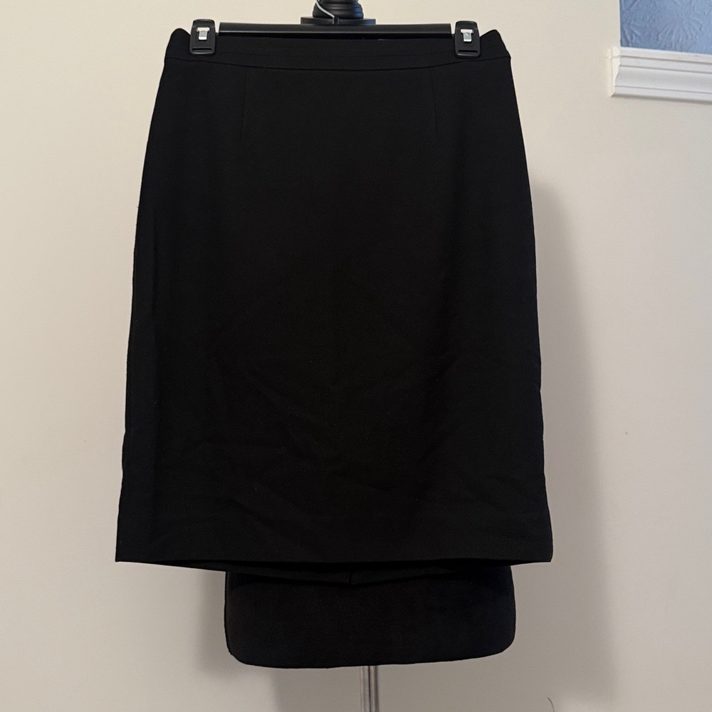 Classic Black Women's Pencil Skirt